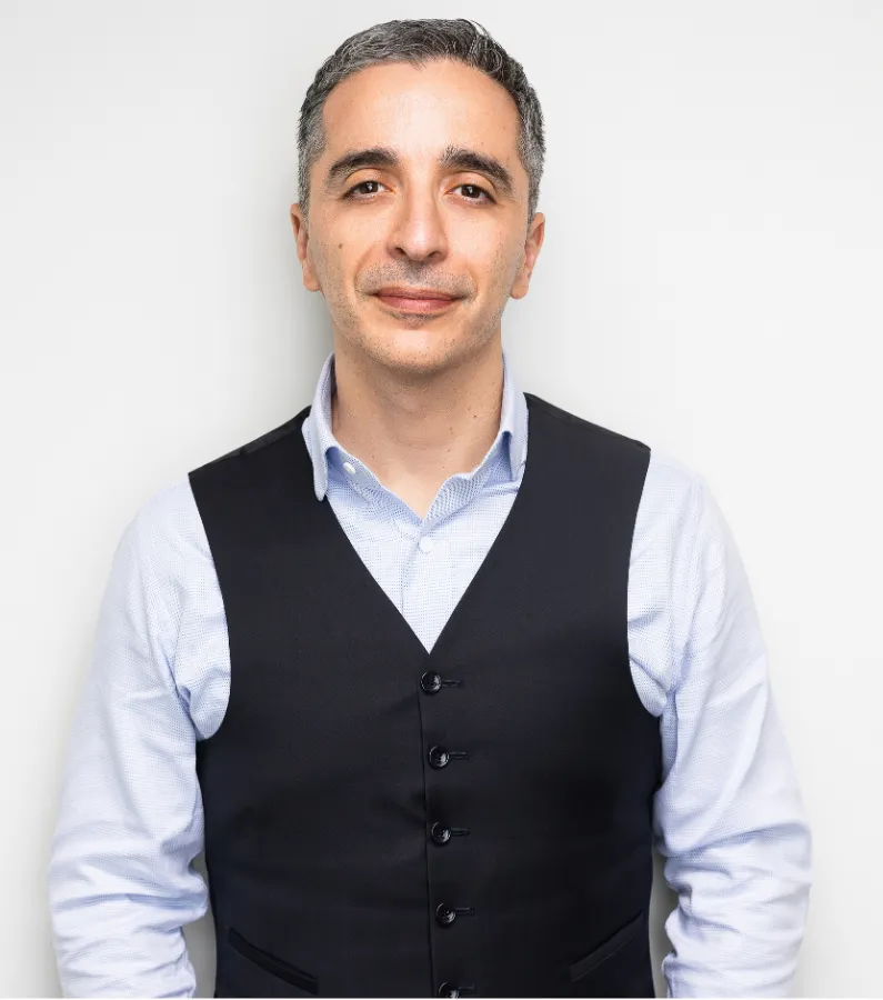 Ivan Ardemagni Headshot image