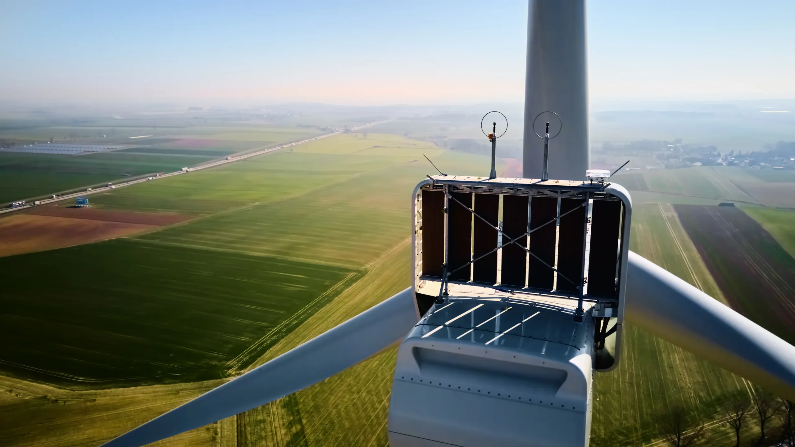 wind power electronics image
